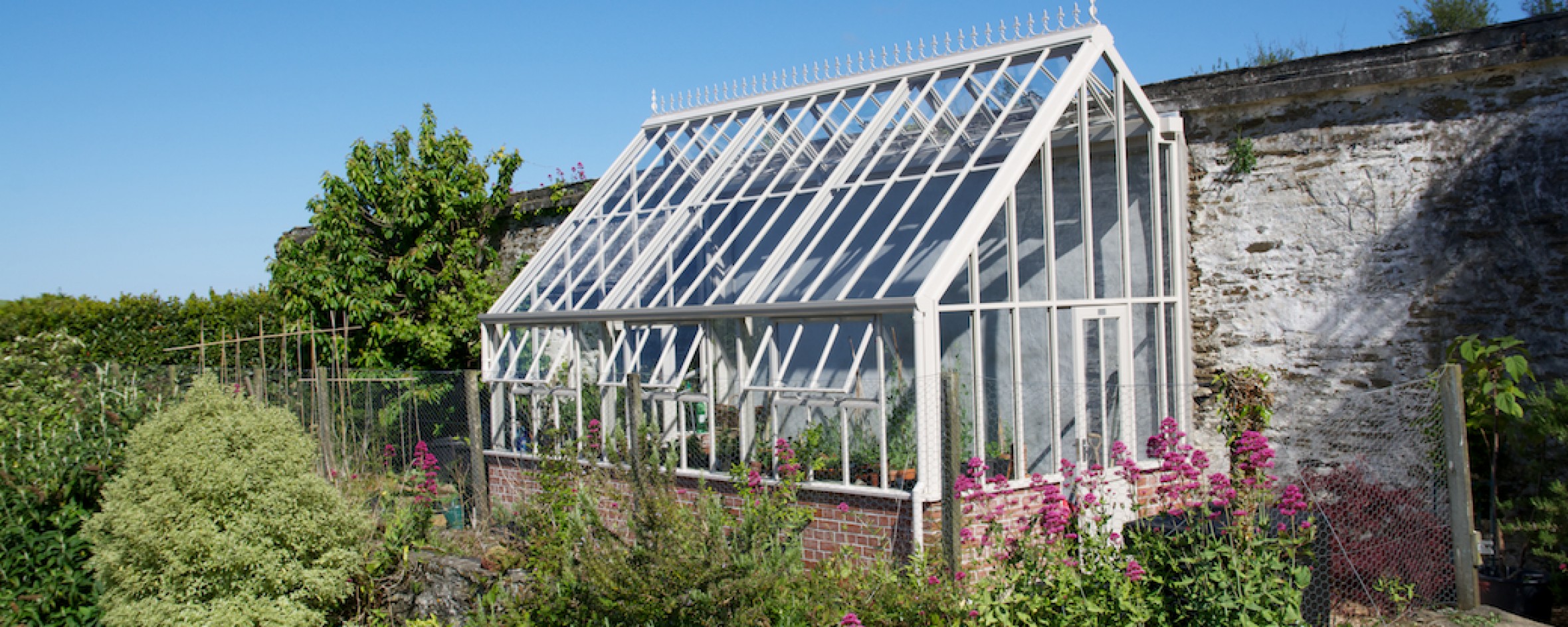 Custom Made Lean To Greenhouse Hartley Botanic