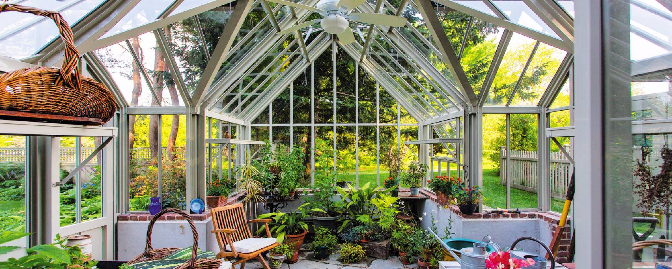 Custom Made Greenhouse - Hartley Botanic